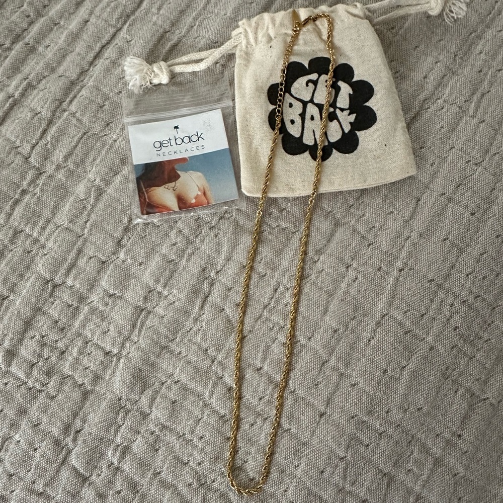 Get Back | Gold chain necklace